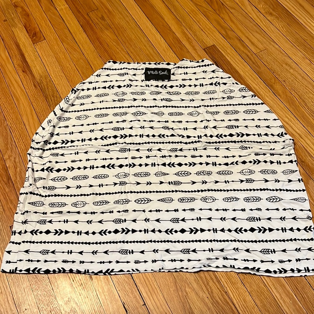 Milk snob breastfeeding cover